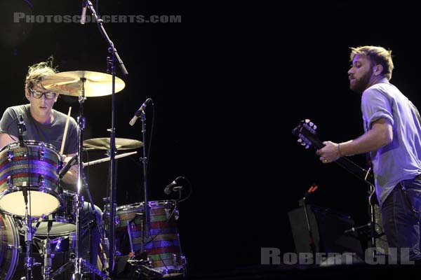 THE BLACK KEYS - 2012-08-25 - SAINT CLOUD - Domaine National - Grande Scene - 